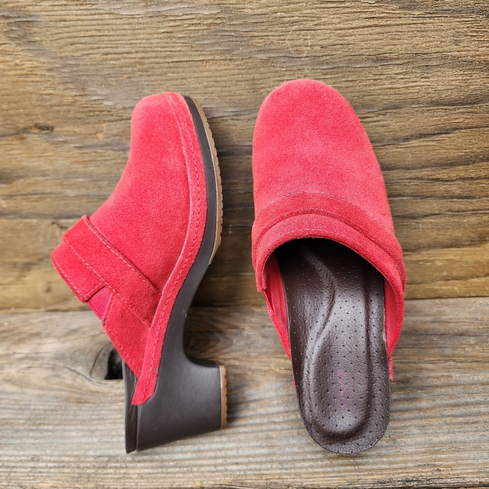 Crocs Sarah Suede Leather Clog Mule Size 7